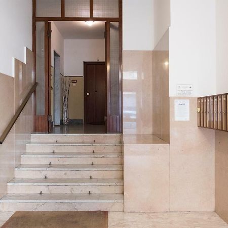 Отель Gold House Специя Экстерьер фото